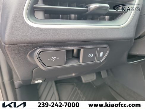 New 2026 Kia K4 FWD image 21