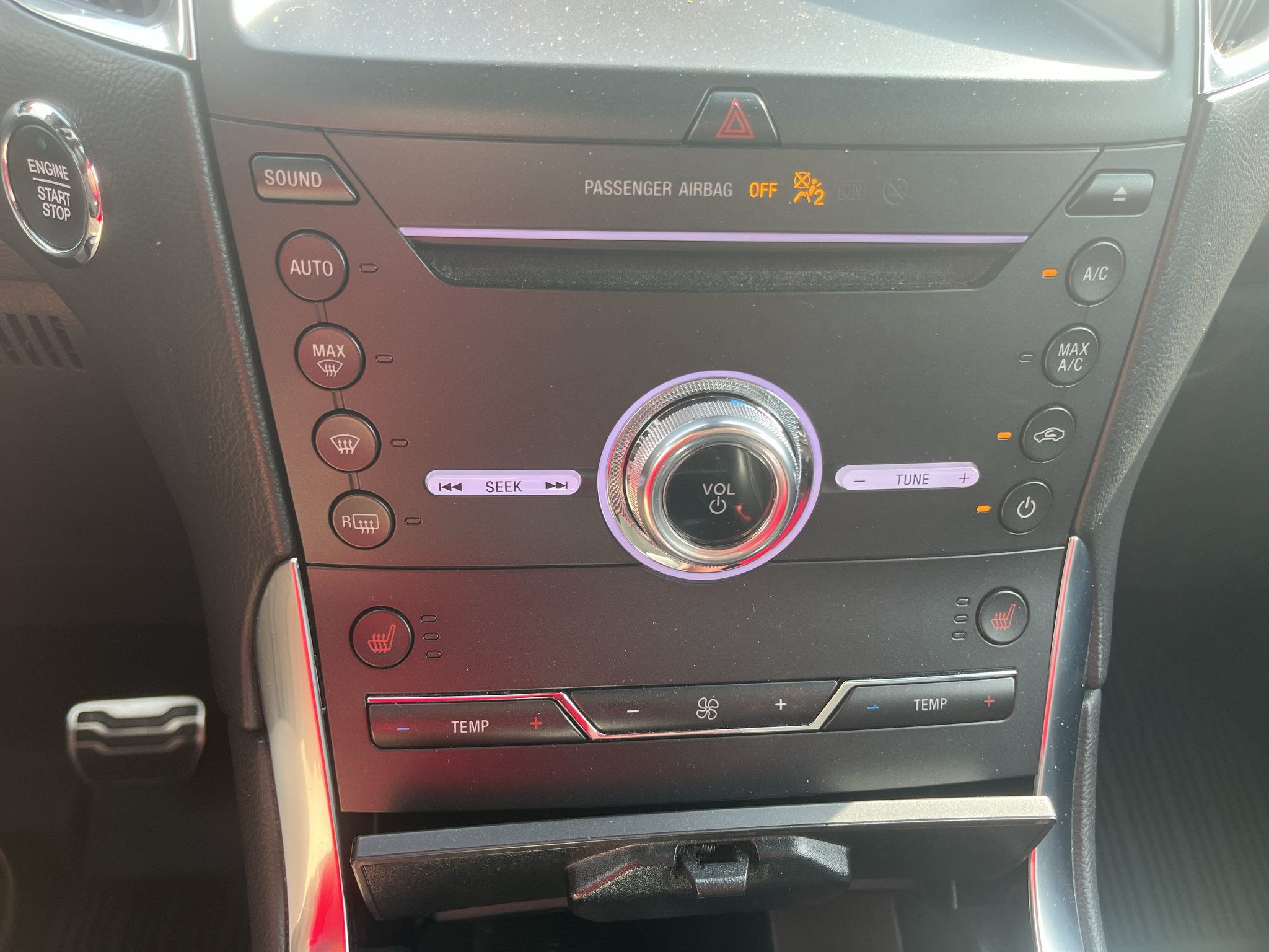 Used 2019 Ford Edge ST AWD/4WD image 9