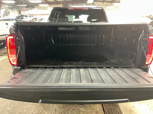 Used 2023 GMC Sierra 1500 Elevation AWD/4WD image 28
