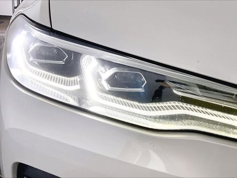 Used 2020 BMW X7 xDrive40i w/ Premium Package image 26