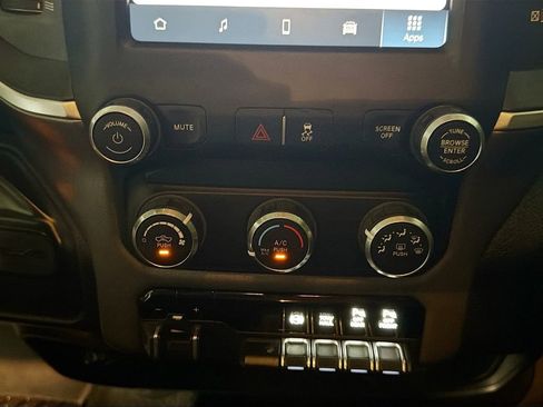 Used 2024 RAM 2500 Big Horn w/ Off Road Package image 17