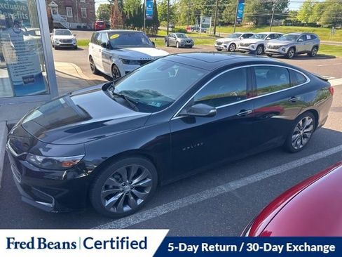 Used 2016 Chevrolet Malibu Premier w/ Driver Confidence Package II FWD image 3