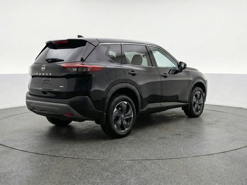 Used 2025 Nissan Rogue SV AWD/4WD image 9