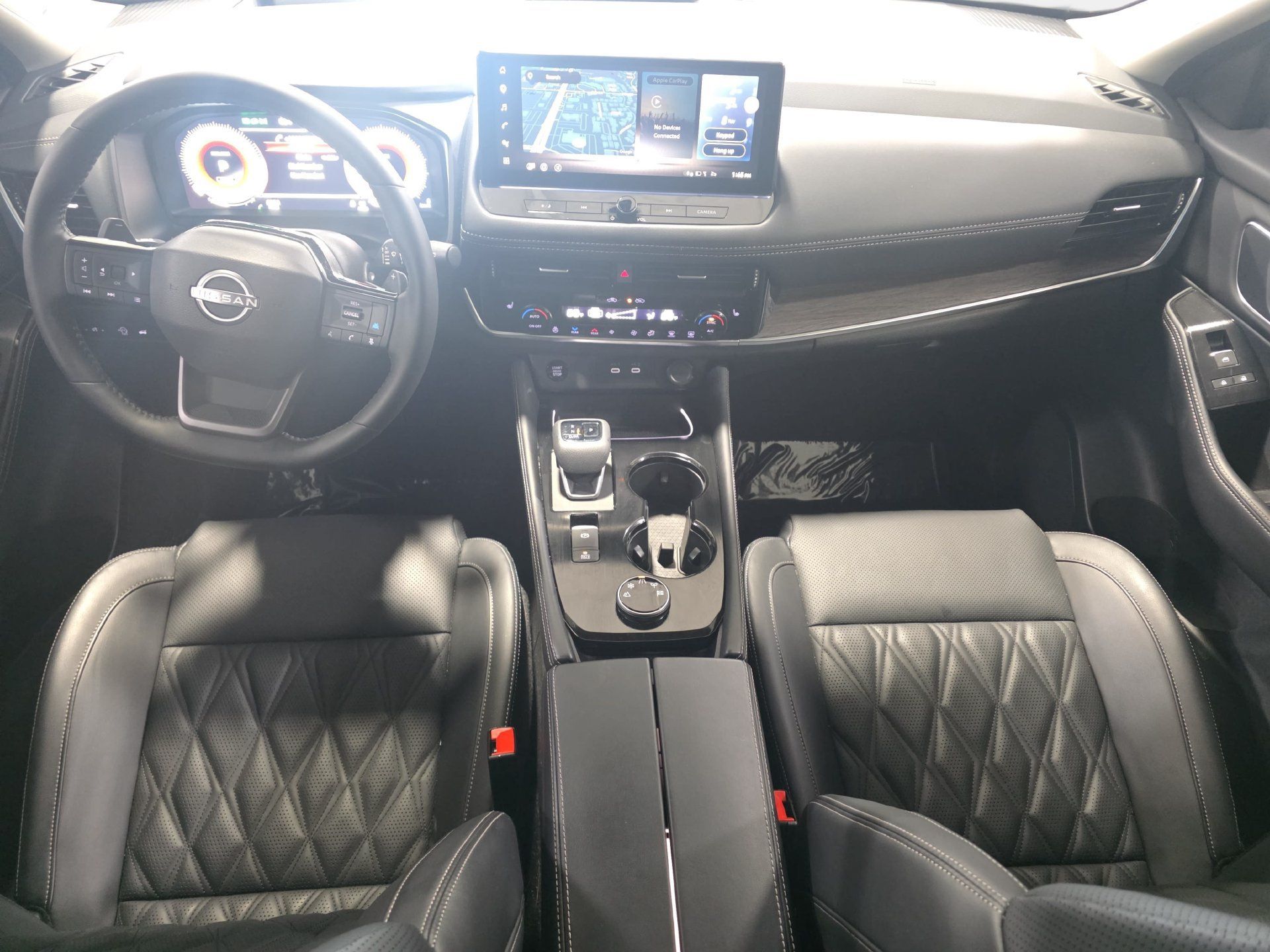 Used 2026 Nissan Rogue Platinum w/ Platinum Premium Package AWD/4WD image 9