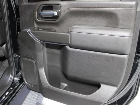 Used 2022 GMC Sierra 2500 AT4 w/ AT4 Premium Plus Package AWD/4WD image 44
