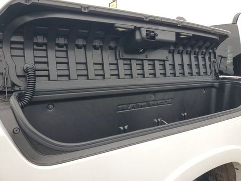 New 2026 RAM 1500 Tungsten w/ Trailer Tow Group AWD/4WD image 8