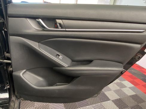 Used 2021 Honda Accord Sport Special Edition image 10