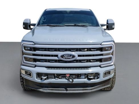 Used 2024 Ford F250 Platinum AWD/4WD image 51