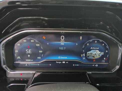 Certified 2025 Chevrolet Silverado 1500 High Country w/ Midnight Edition image 12