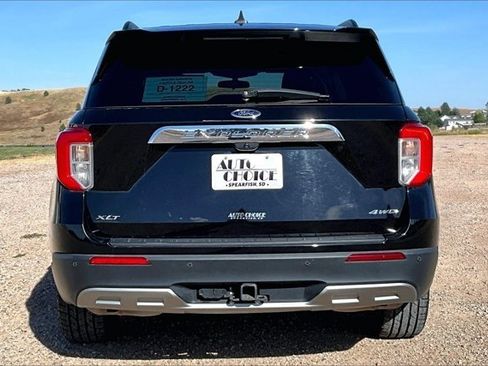Used 2023 Ford Explorer XLT w/ Equipment Group 202A AWD/4WD image 6