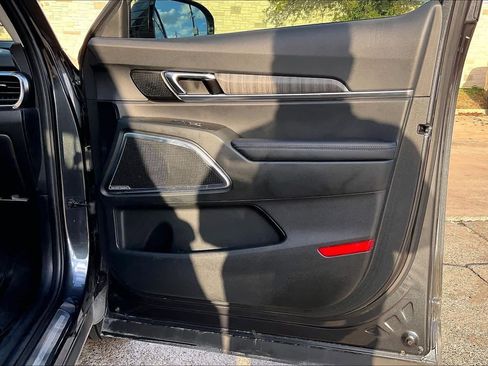 Certified 2024 Kia Telluride SX image 27