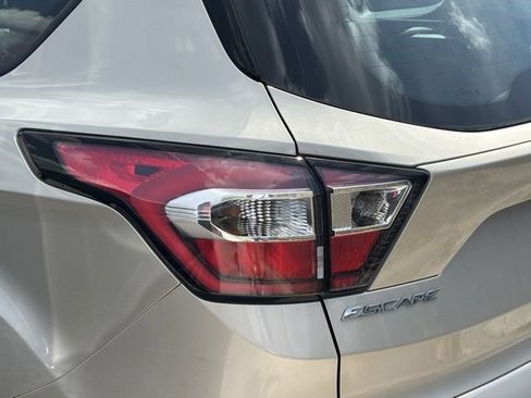 Used 2017 Ford Escape S FWD image 6