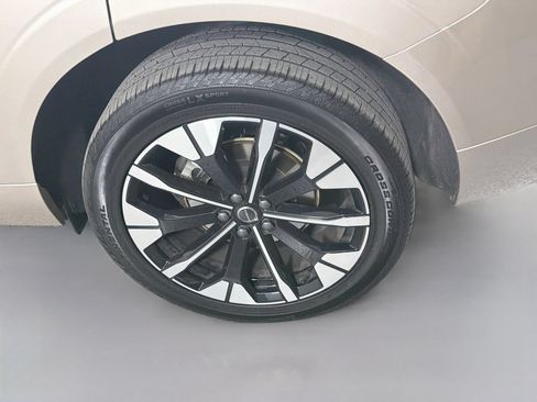 Used 2026 Volvo XC60 B5 Plus AWD/4WD image 31