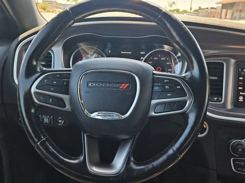 Used 2020 Dodge Charger SXT w/ Leather Interior Group RWD image 29