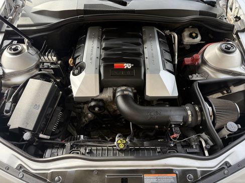 Used 2010 Chevrolet Camaro SS w/ RS Package RWD image 17