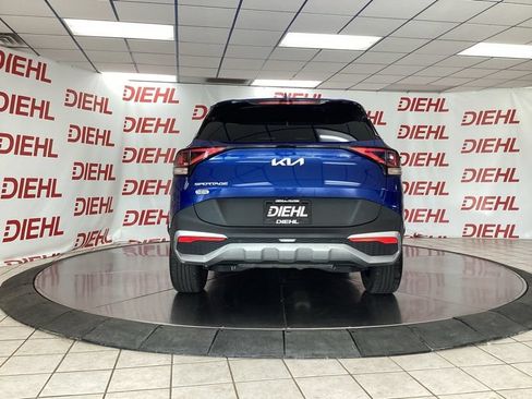 Used 2023 Kia Sportage EX FWD image 6