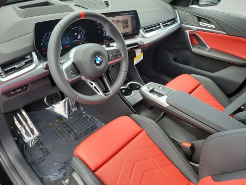 New 2026 BMW X2 M35i w/ Technology Package AWD/4WD image 17