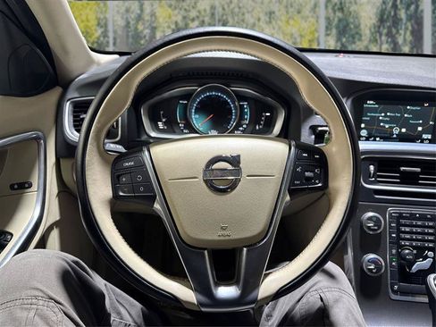 Used 2015 Volvo S60 T5 Premier AWD/4WD image 18