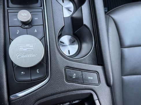 Used 2021 Cadillac XT5 Premium Luxury image 37
