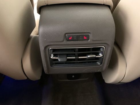 Used 2022 Lincoln Corsair Reserve w/ Equipment Group 201A AWD/4WD image 34