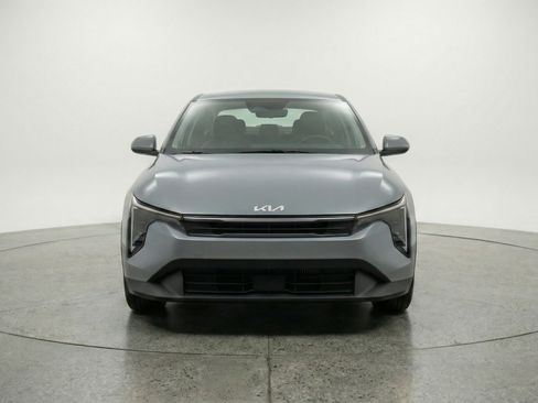 Used 2025 Kia K4 FWD image 2