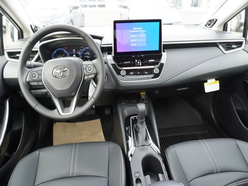 New 2026 Toyota Corolla XLE image 2