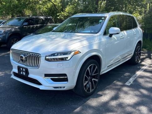 Used 2023 Volvo XC90 B6 Plus w/ Protection Package Premier AWD/4WD image 1