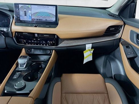 New 2026 Nissan Rogue Platinum w/ Platinum Premium Package image 26