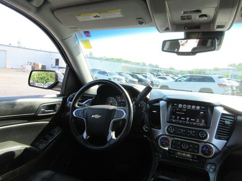 Used 2016 Chevrolet Tahoe LTZ AWD/4WD image 29