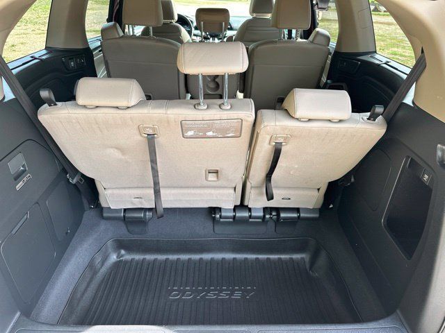 Used 2018 Honda Odyssey Touring image 17