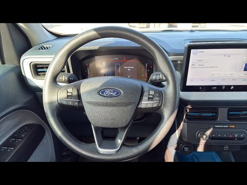 Used 2025 Ford Maverick XLT w/ Equipment Group 302A image 17