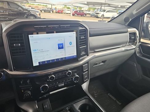 Used 2021 Ford F150 Lariat image 14