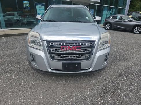 Used 2015 GMC Terrain SLE w/ Safety Package AWD/4WD image 11