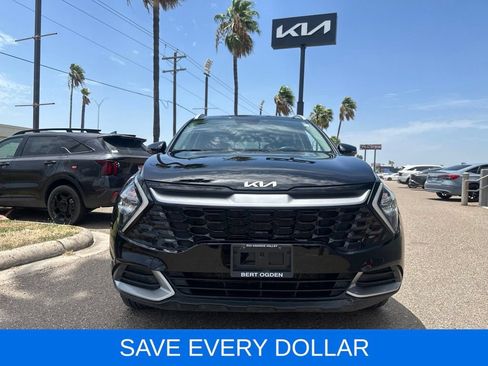 Used 2023 Kia Sportage EX AWD/4WD image 2