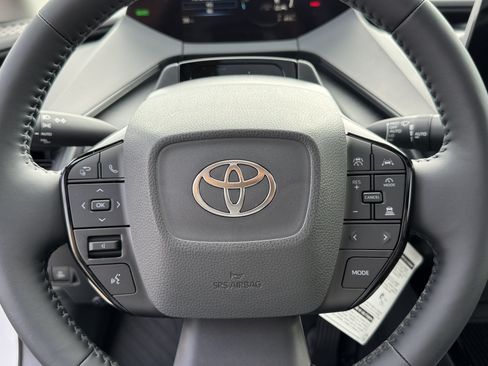 New 2026 Toyota Prius Plug-In Hybrid FWD image 21