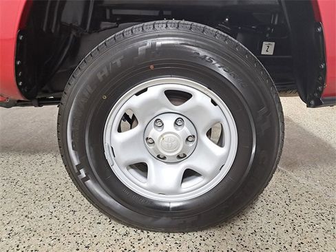 Used 2023 Toyota Tacoma SR image 8