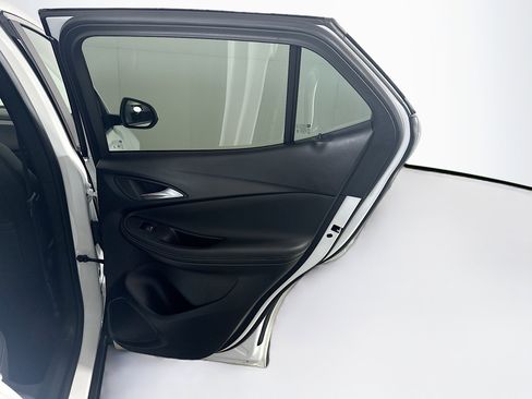 Used 2024 Buick Encore GX Preferred image 29