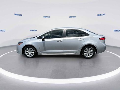 Used 2023 Toyota Corolla LE FWD image 5