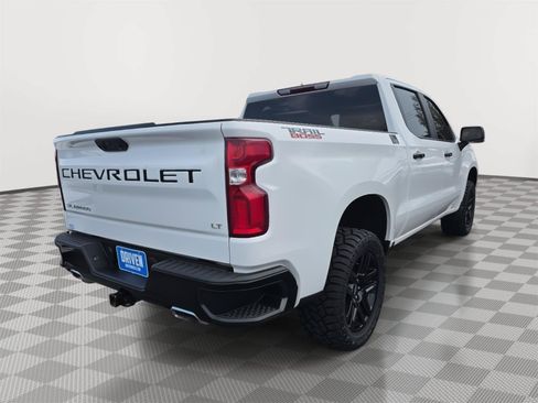 Used 2023 Chevrolet Silverado 1500 LT Trail Boss w/ Protection Package AWD/4WD image 4