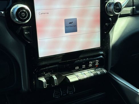 Used 2025 RAM 2500 Lone Star image 23