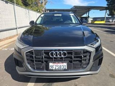Used 2023 Audi Q8 Premium Plus w/ Premium Plus Package image 9