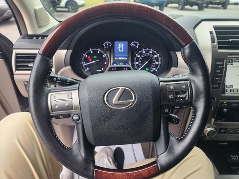 Used 2016 Lexus GX 460 Luxury image 23