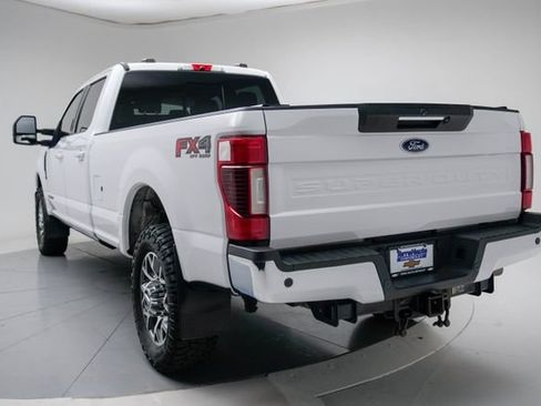 Used 2021 Ford F350 Lariat w/ Lariat Ultimate Package AWD/4WD image 3
