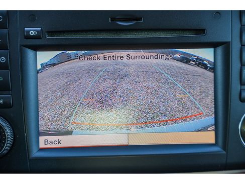 Used 2012 Mercedes-Benz GL 550 4MATIC image 23