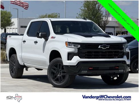 New 2026 Chevrolet Silverado 1500 LT Trail Boss w/ LT Trail Boss Premium Package AWD/4WD image 2