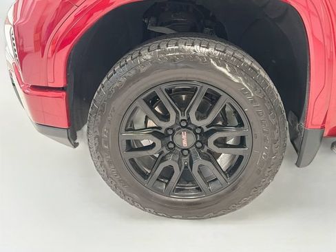 Certified 2023 GMC Sierra 1500 AT4 w/ AT4 Premium Package AWD/4WD image 27