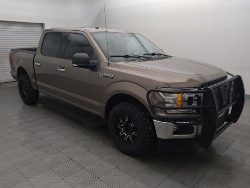 Used 2018 Ford F150 XLT w/ Equipment Group 302A Luxury AWD/4WD image 11