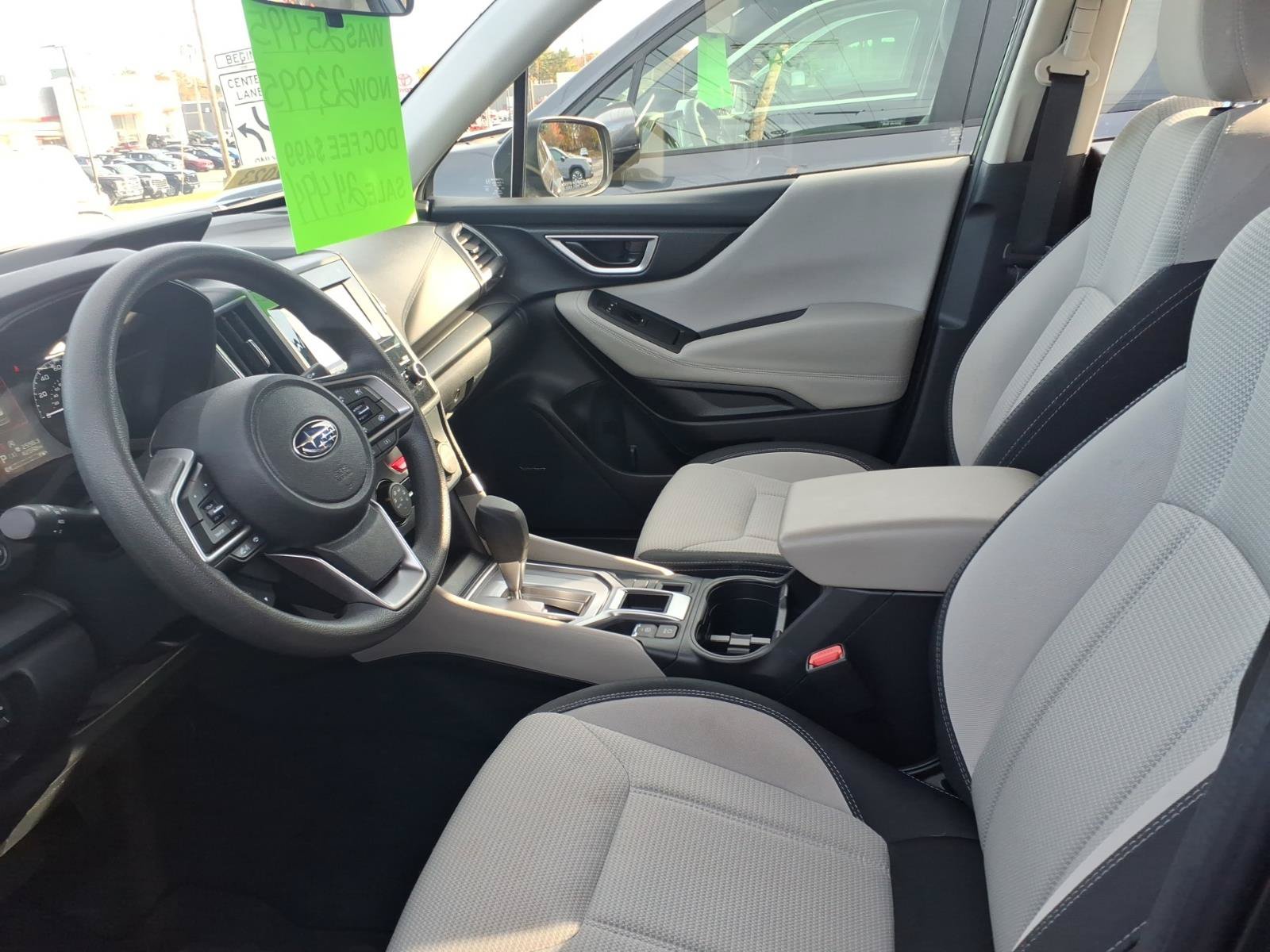 Used 2023 Subaru Forester AWD/4WD image 7