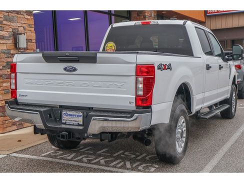 Used 2021 Ford F250 XLT image 3