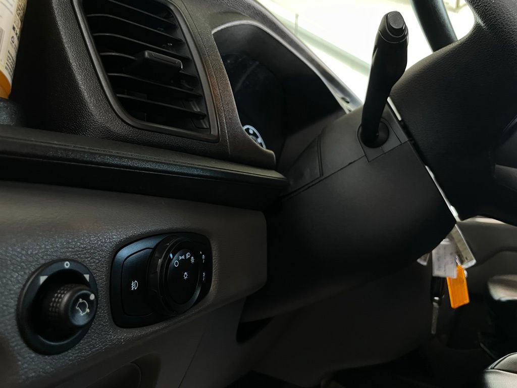 Used 2020 Ford Transit 150 XL RWD image 19